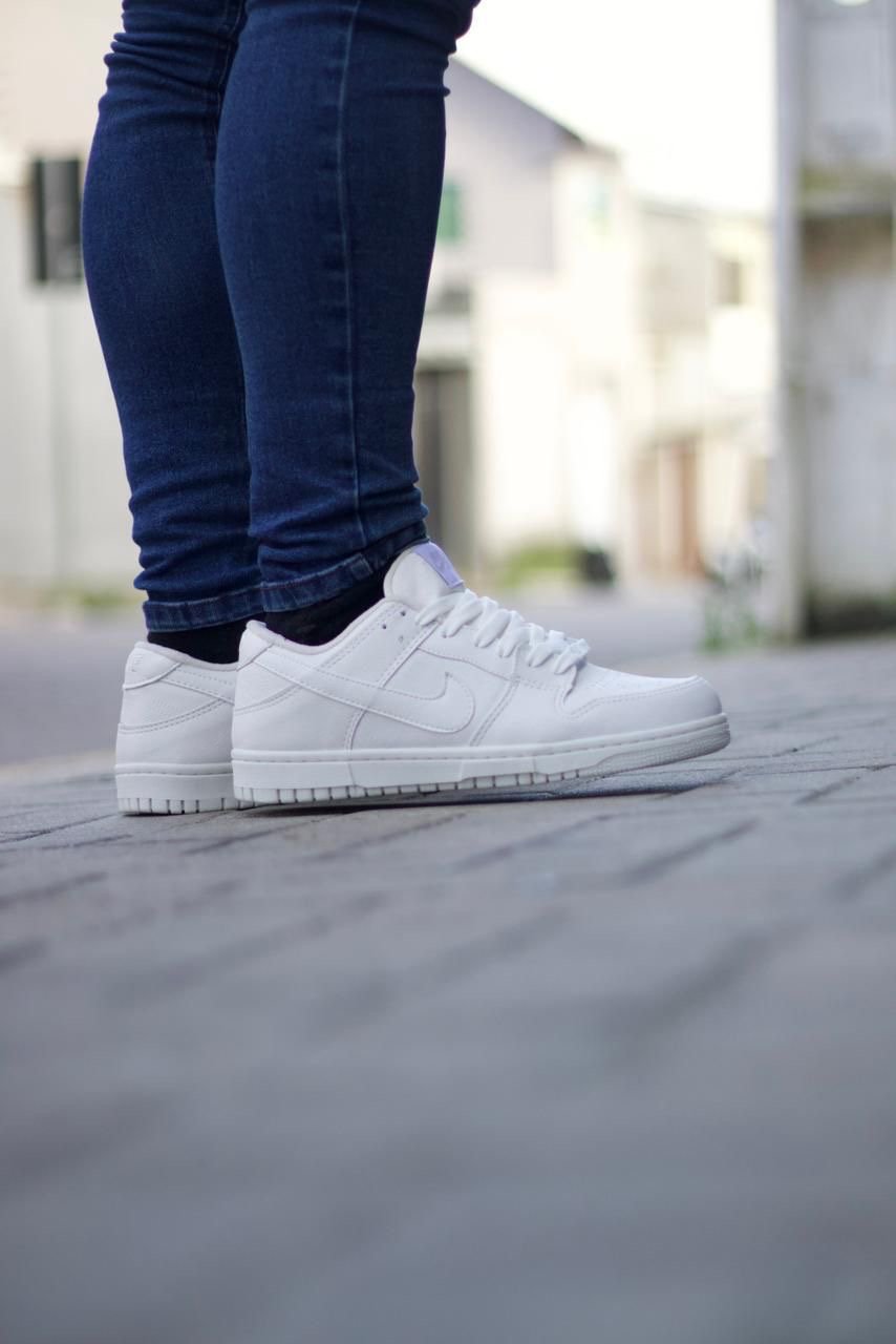 Nike Dunk Branco