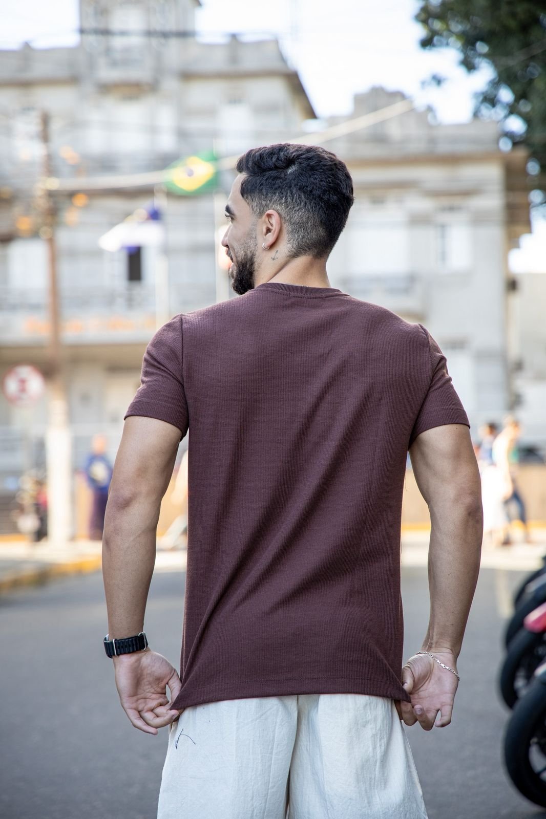 Básica gola v - Imagem 2