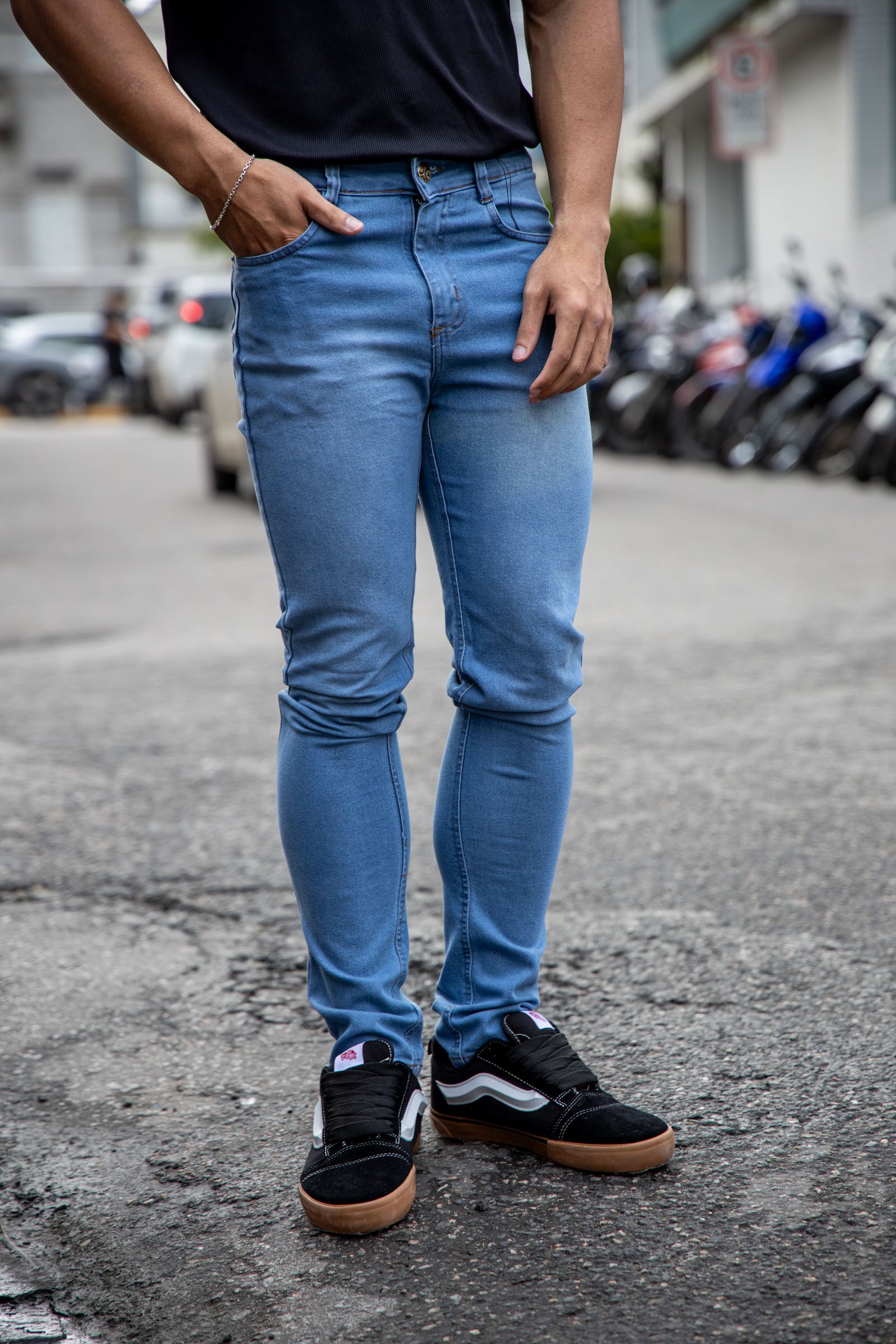 Skinny